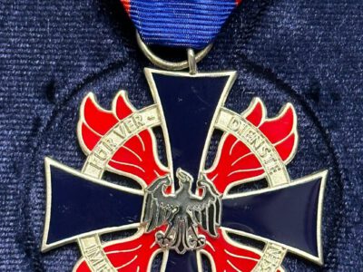 Riedenberger Abteilungskommandant erhält Feuerwehr-Ehrenkreuz in Silber